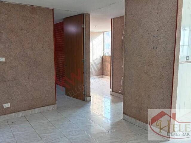 Departamento en renta recién remodelado en Planta Baja en Lomas - 430